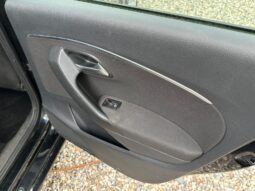 
										Volkswagen Polo 1.2 TSI BlueMotion Tech SE Euro 6 (s/s) 5dr full									