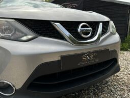 
										Nissan Qashqai 1.2 DIG-T Acenta 2WD Euro 5 (s/s) 5dr full									