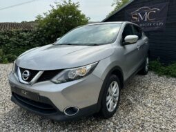 
										Nissan Qashqai 1.2 DIG-T Acenta 2WD Euro 5 (s/s) 5dr full									