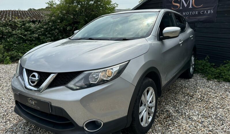 
								Nissan Qashqai 1.2 DIG-T Acenta 2WD Euro 5 (s/s) 5dr full									