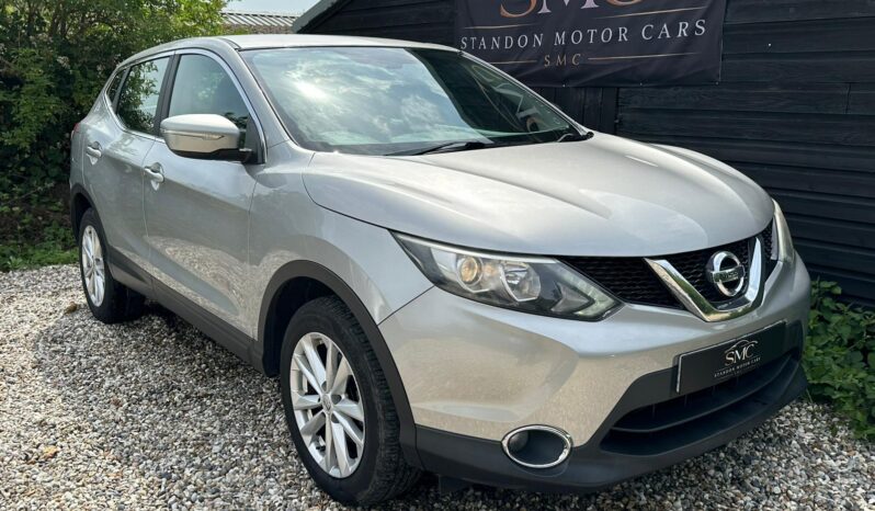 
								Nissan Qashqai 1.2 DIG-T Acenta 2WD Euro 5 (s/s) 5dr full									