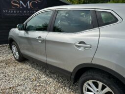 
										Nissan Qashqai 1.2 DIG-T Acenta 2WD Euro 5 (s/s) 5dr full									