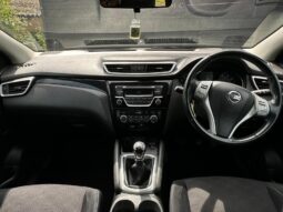 
										Nissan Qashqai 1.2 DIG-T Acenta 2WD Euro 5 (s/s) 5dr full									