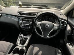 
										Nissan Qashqai 1.2 DIG-T Acenta 2WD Euro 5 (s/s) 5dr full									