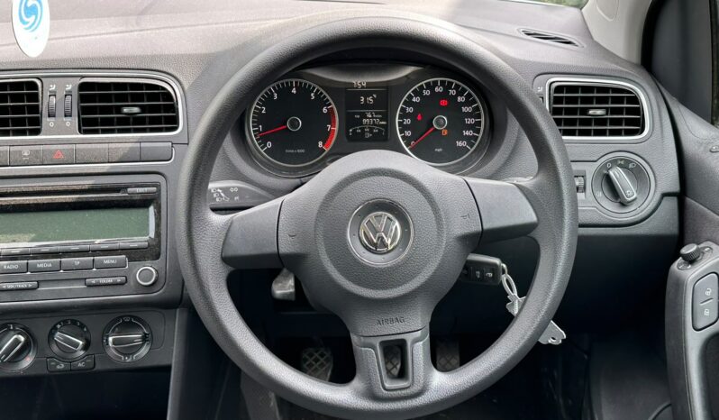 
								Volkswagen Polo 1.4 SE Euro 5 5d full									