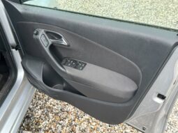 
										Volkswagen Polo 1.4 SE Euro 5 5d full									
