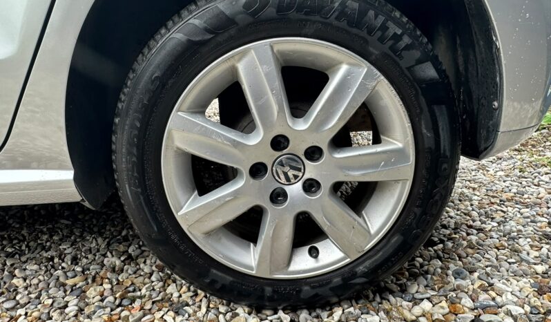 
								Volkswagen Polo 1.4 SE Euro 5 5d full									