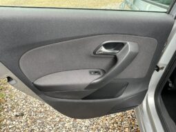 
										Volkswagen Polo 1.4 SE Euro 5 5d full									