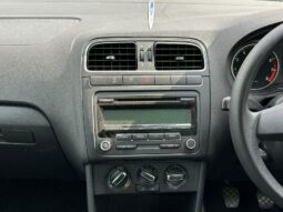 
										Volkswagen Polo 1.4 SE Euro 5 5d full									