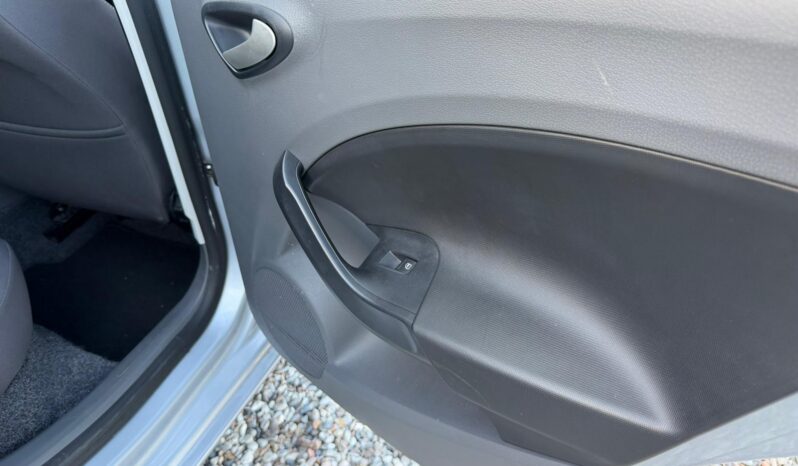 
								SEAT Ibiza 1.4 16V Chill Euro 5 5dr full									