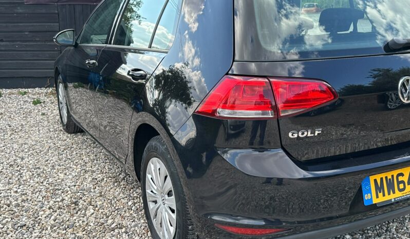 
								Volkswagen Golf 1.2 TSI BlueMotion Tech S Euro 5 (s/s) 5dr full									