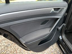 
										Volkswagen Golf 1.2 TSI BlueMotion Tech S Euro 5 (s/s) 5dr full									
