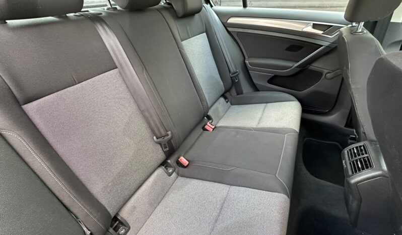 
								Volkswagen Golf 1.2 TSI BlueMotion Tech S Euro 5 (s/s) 5dr full									