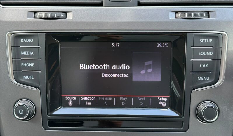 
								Volkswagen Golf 1.2 TSI BlueMotion Tech S Euro 5 (s/s) 5dr full									
