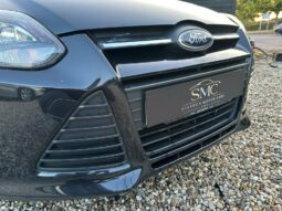 
										Ford Focus 1.0T EcoBoost Zetec Euro 5 (s/s) 5dr full									