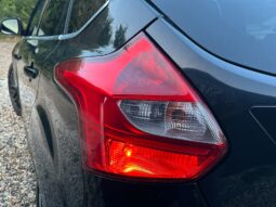
										Ford Focus 1.0T EcoBoost Zetec Euro 5 (s/s) 5dr full									