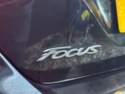 
										Ford Focus 1.0T EcoBoost Zetec Euro 5 (s/s) 5dr full									