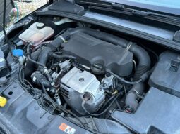 
										Ford Focus 1.0T EcoBoost Zetec Euro 5 (s/s) 5dr full									