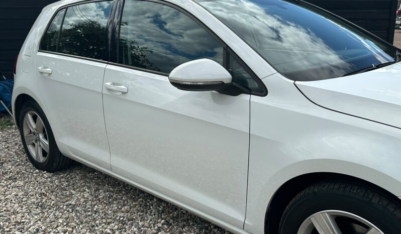
								Volkswagen Golf 1.4 TSI BlueMotion Tech Match Euro 5 (s/s) 5dr full									