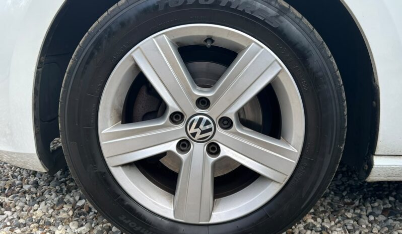 
								Volkswagen Golf 1.4 TSI BlueMotion Tech Match Euro 5 (s/s) 5dr full									