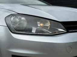 
										Volkswagen Golf 1.6 TDI BlueMotion Tech SE DSG Euro 5 (s/s) 5dr full									