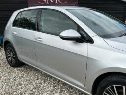 
										Volkswagen Golf 1.6 TDI BlueMotion Tech SE DSG Euro 5 (s/s) 5dr full									