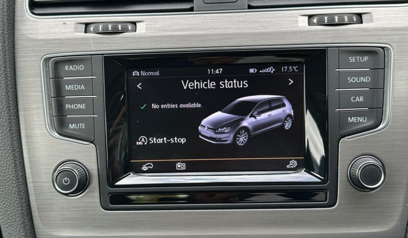
								Volkswagen Golf 1.6 TDI BlueMotion Tech SE DSG Euro 5 (s/s) 5dr full									