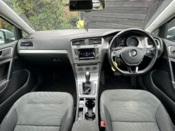 
										Volkswagen Golf 1.6 TDI BlueMotion Tech SE DSG Euro 5 (s/s) 5dr full									