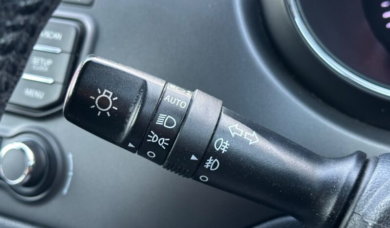
								Kia Rio 1.4 3 Euro 5 5dr full									